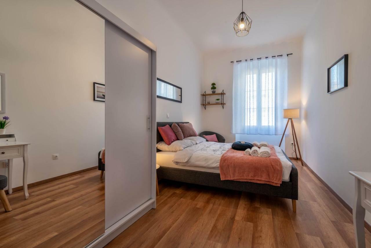 Pula City Center Apartments Extérieur photo