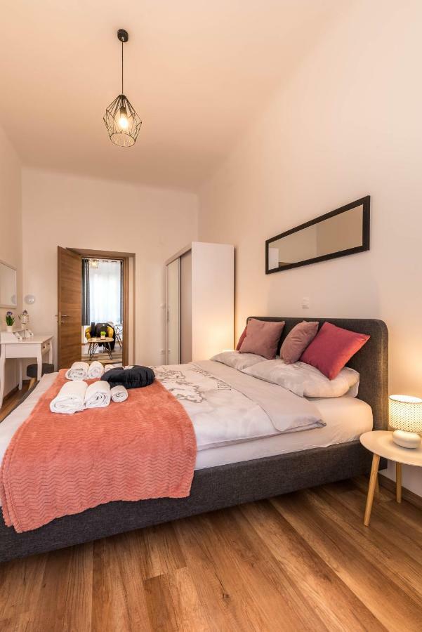 Pula City Center Apartments Extérieur photo